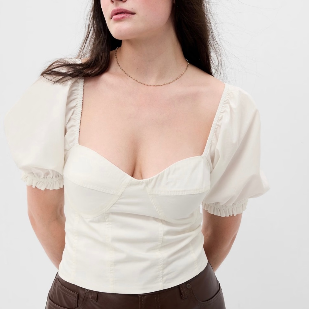 NWT Gap top